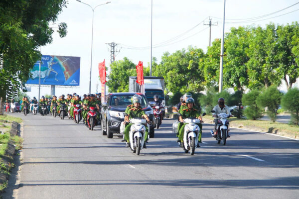 z7084004739929-hoa-xuan